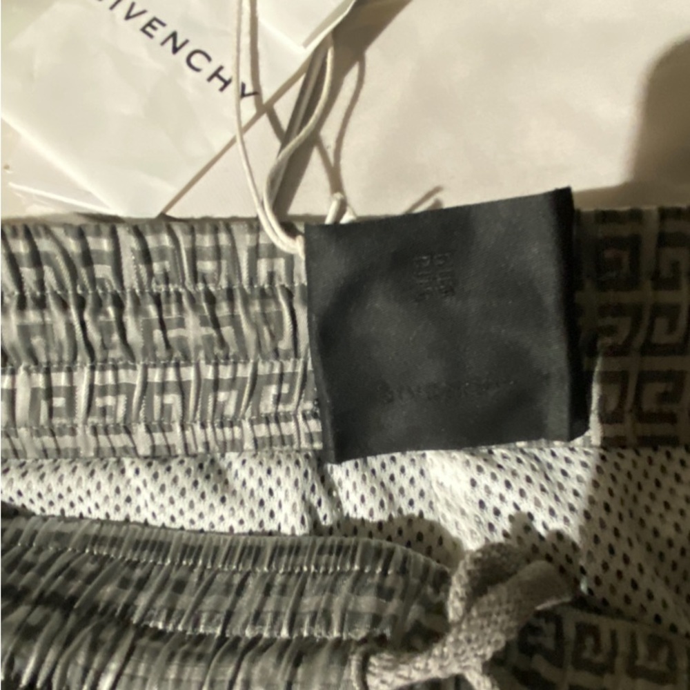 GIVENCHY CLOUD GRAY TROUSERS. NEW WITH TAGS. SIZE 36 - Picture 11 of 13